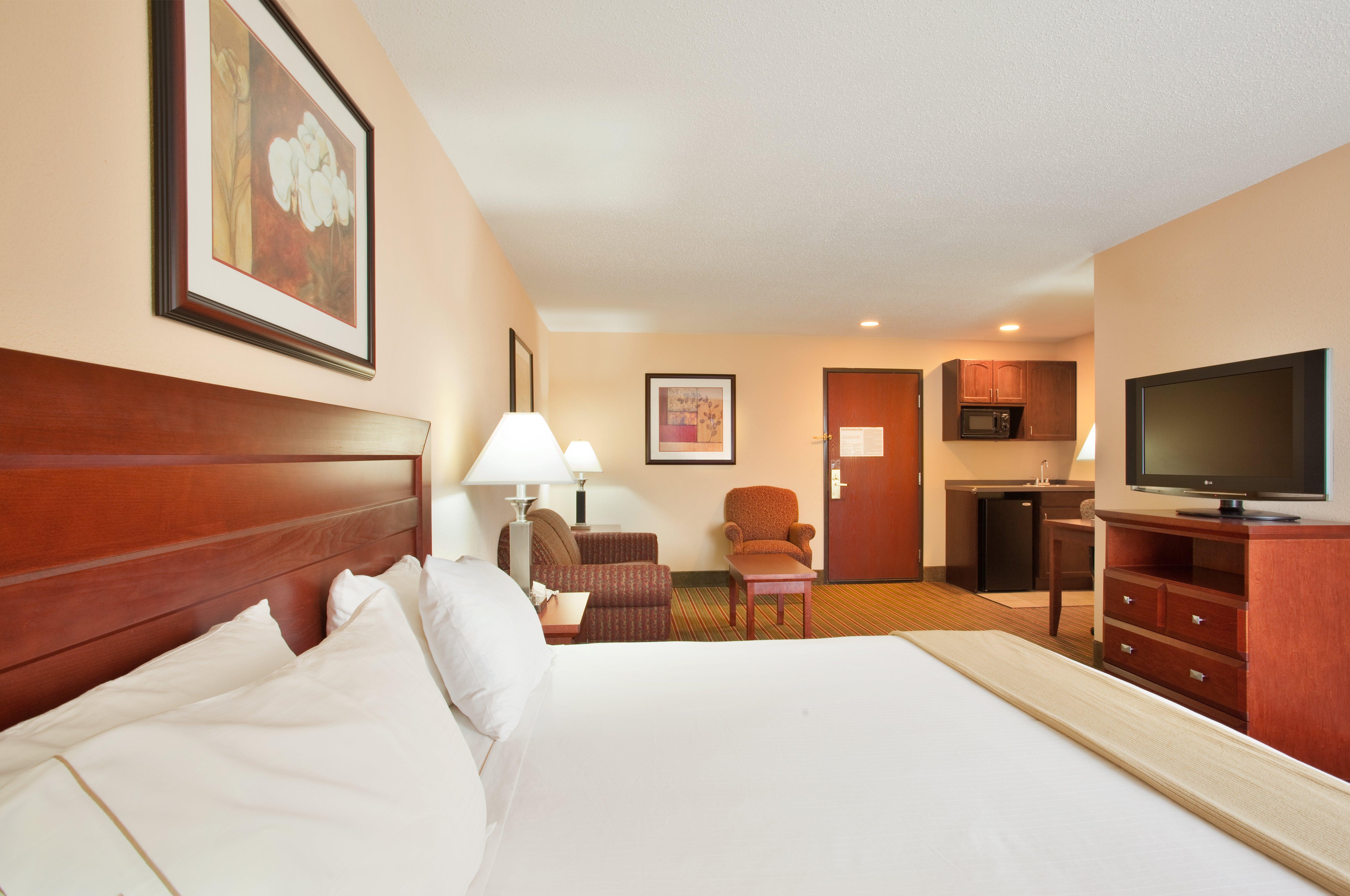 Best Western Plus Bourbonnais Hotel & Suites Exteriör bild