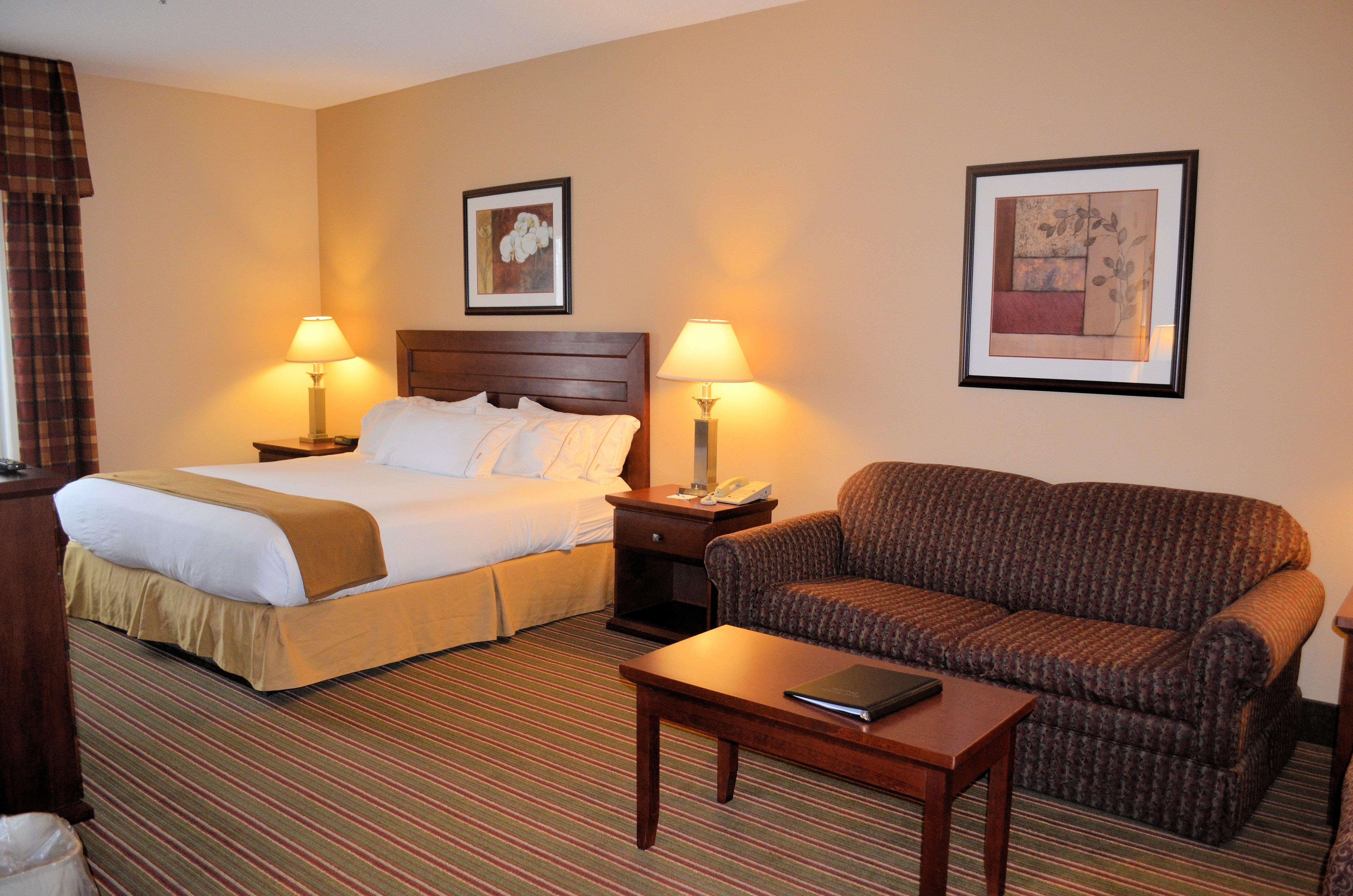 Best Western Plus Bourbonnais Hotel & Suites Exteriör bild