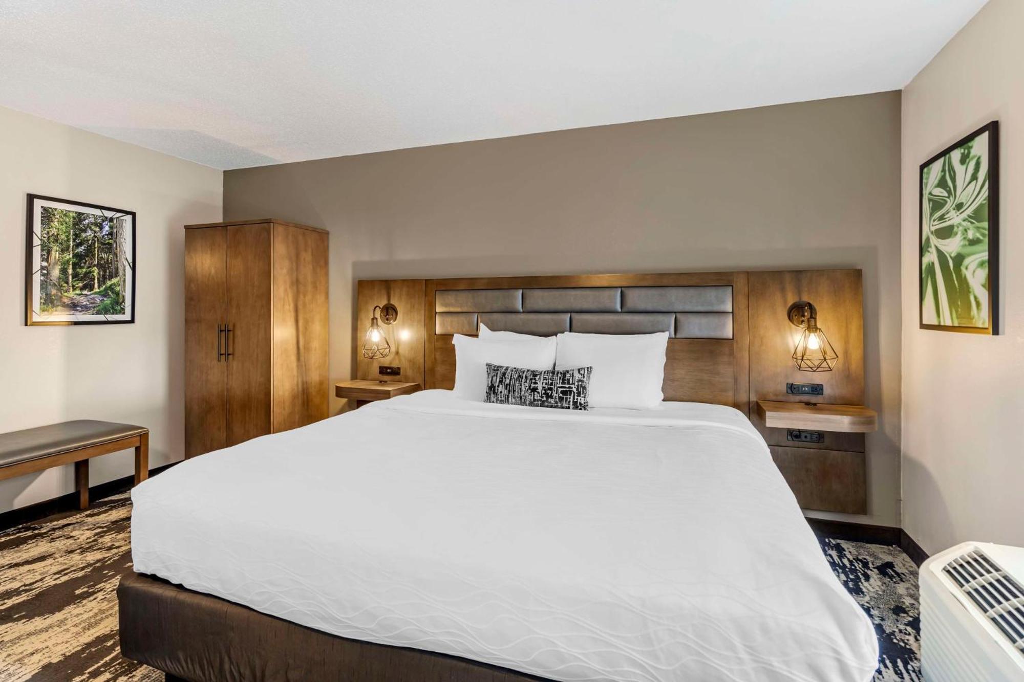 Best Western Plus Bourbonnais Hotel & Suites Exteriör bild
